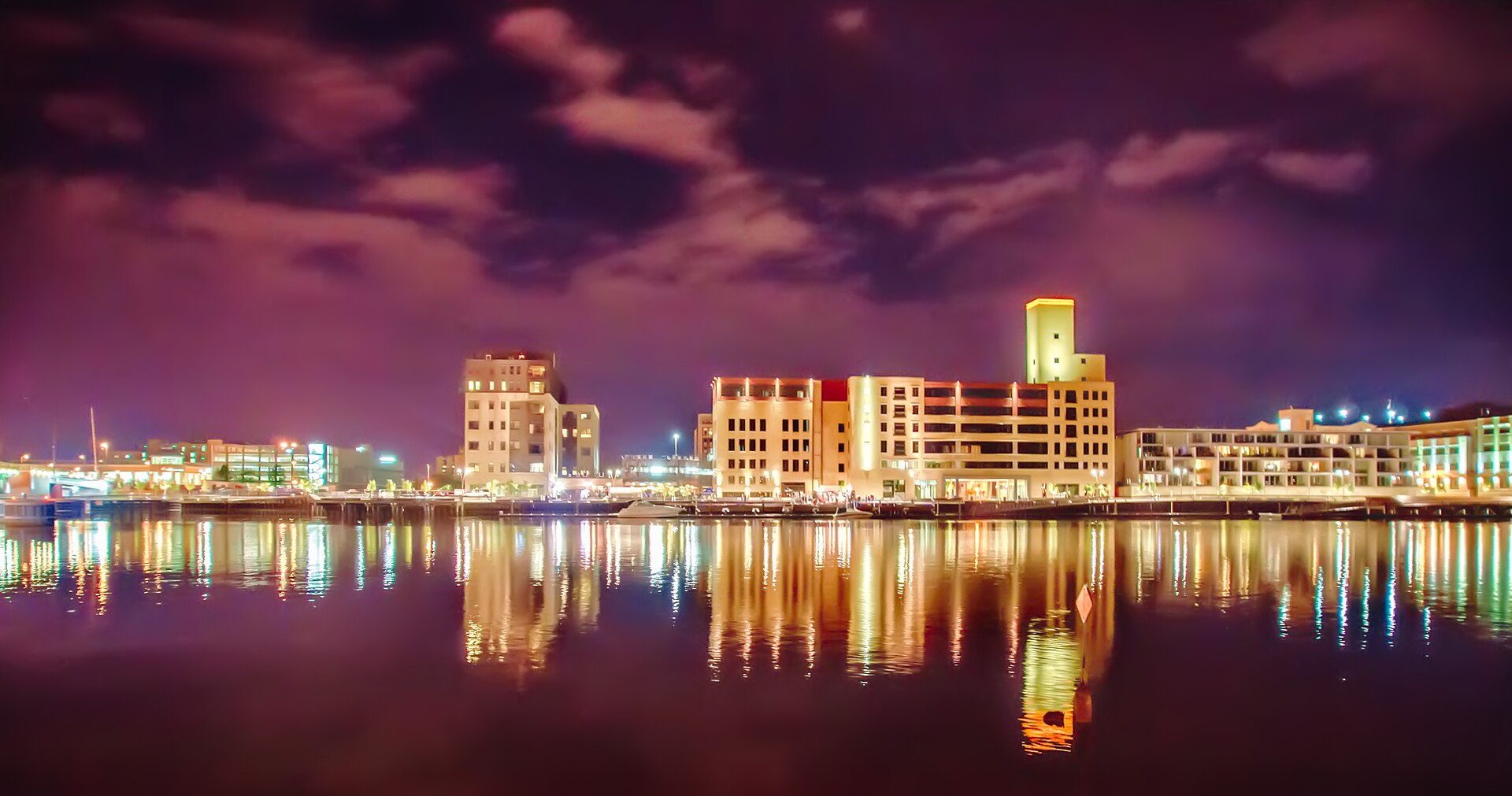 Green Bay Wisconsin cityscape